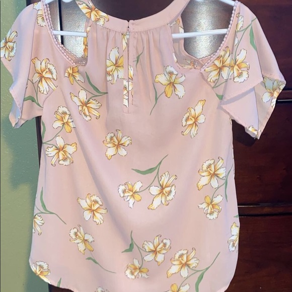 Floral Pink Blouse - Picture 2 of 3